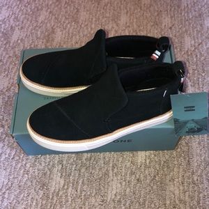 Tom’s Paxton Slip On Sneaker